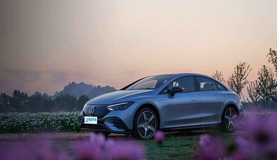 Mercedes Benz EQE-Sedan