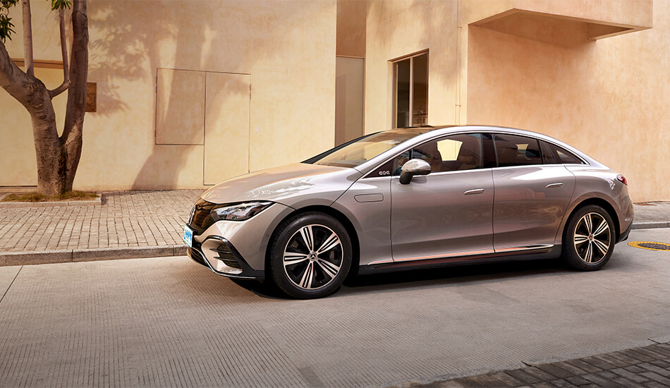 Mercedes Benz EQE-Sedan
